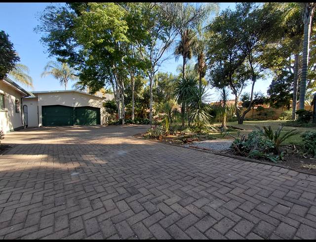 3 BEDROOM FREESTANDING FOR SALE IN POLOKWANE CENTRAL